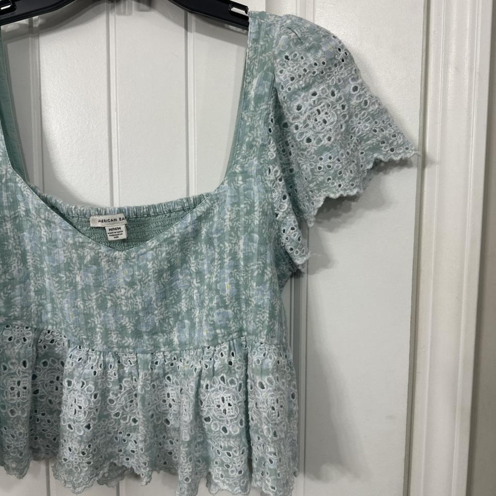 Cottage core coquette eyelet babydoll short sleeve blouse. M - Picture 3 of 6